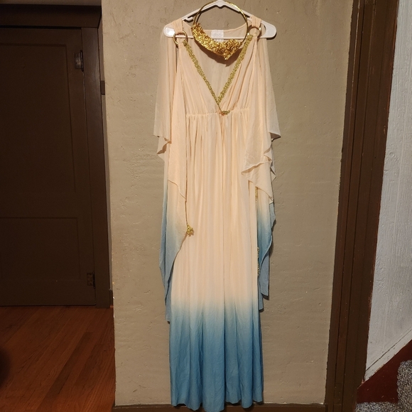 Spirit Halloween Athena Greek Goddess Size M - Picture 5 of 5